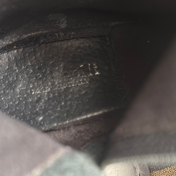 Boots. - Picture 13 of 16